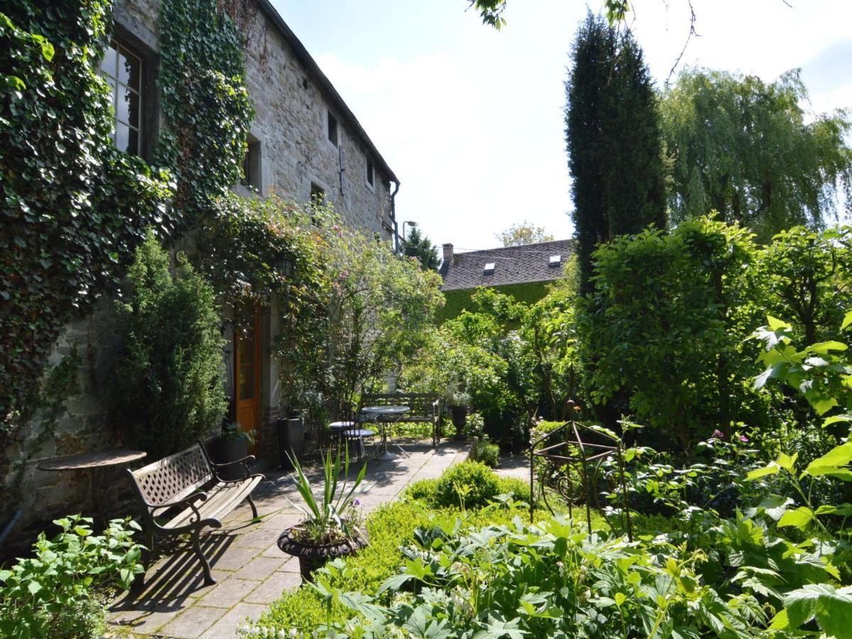 Enchanting Cottage With Terrace Garden アモワール エクステリア 写真