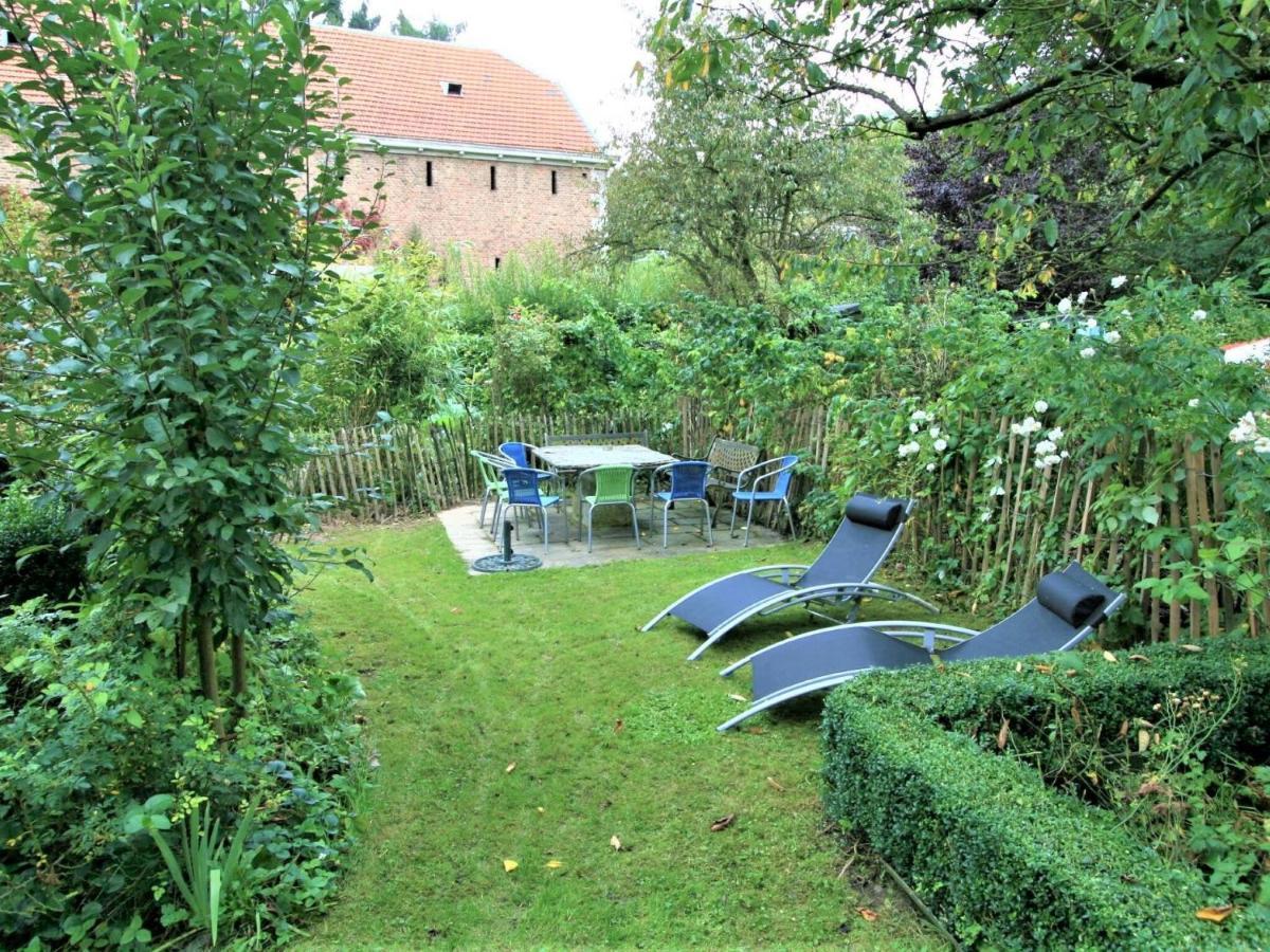 Enchanting Cottage With Terrace Garden アモワール エクステリア 写真