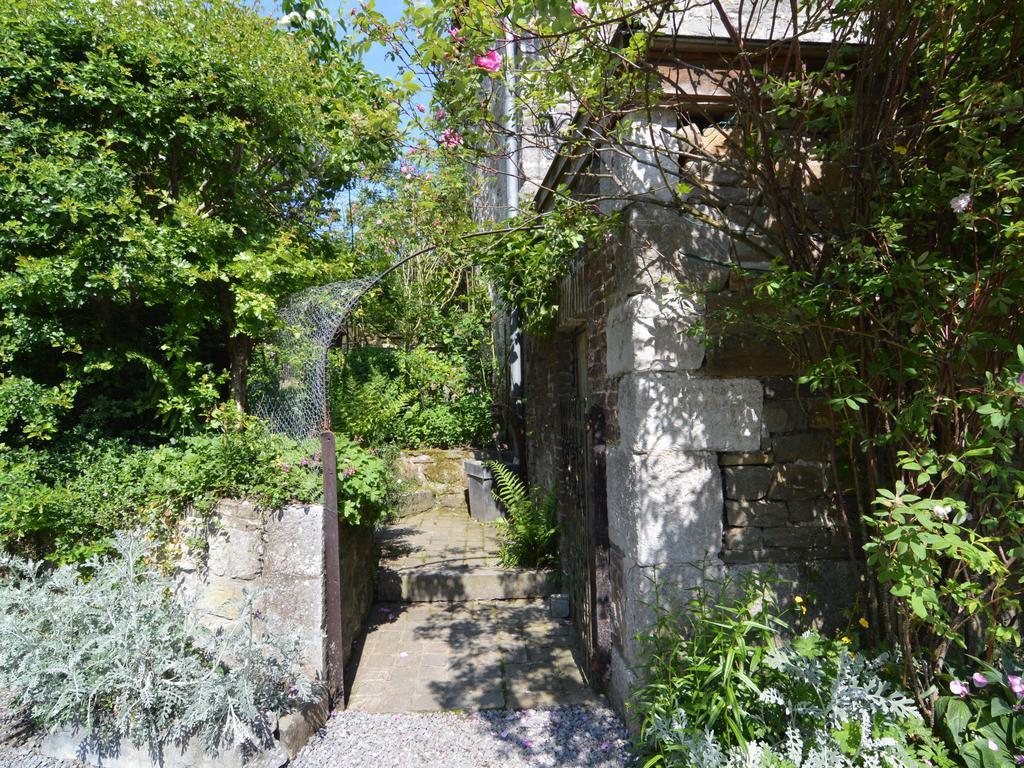 Enchanting Cottage With Terrace Garden アモワール エクステリア 写真